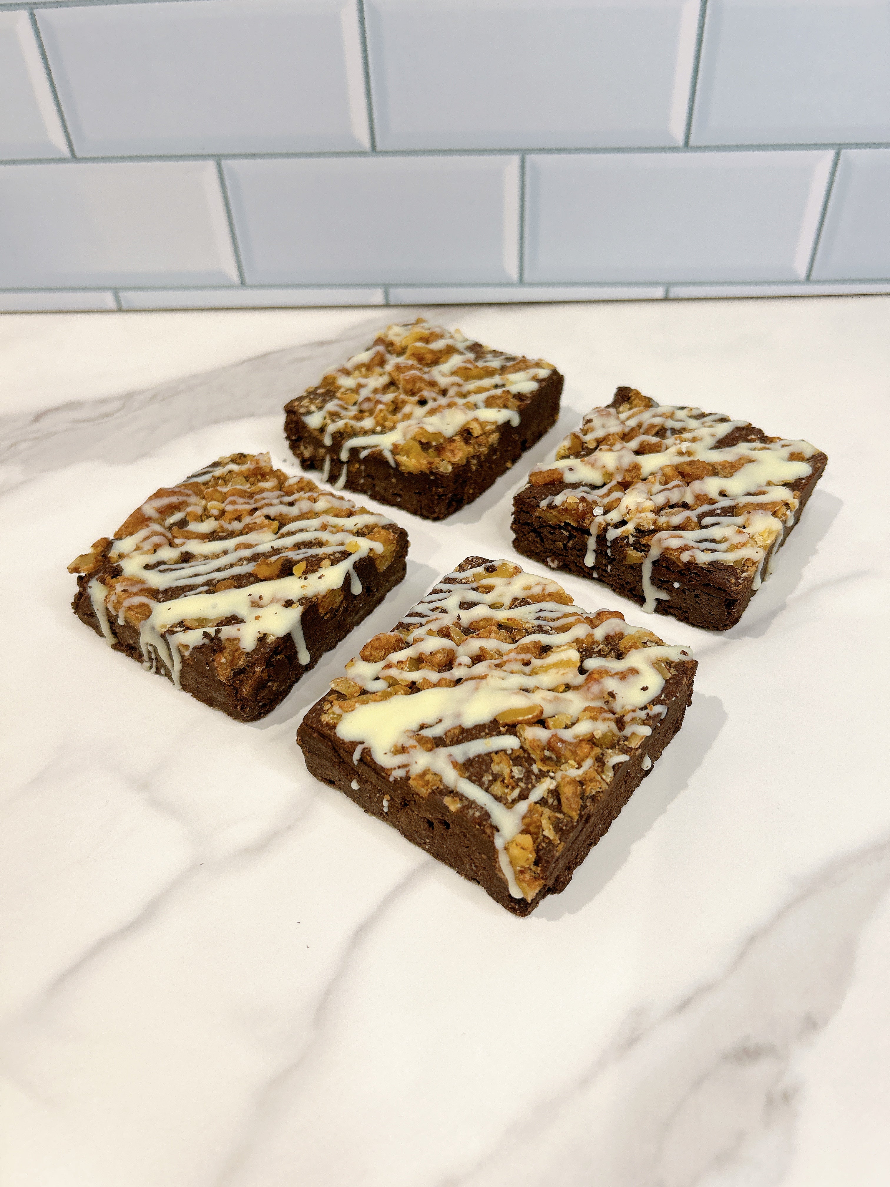 candied walnut and white chocolate brownies - 4 pack